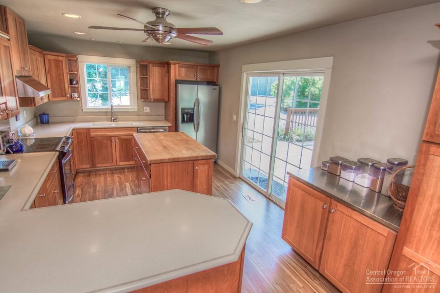 61086 Ropp Lane Bend, OR 97702 - Photo 9 of 21 Additional Photo