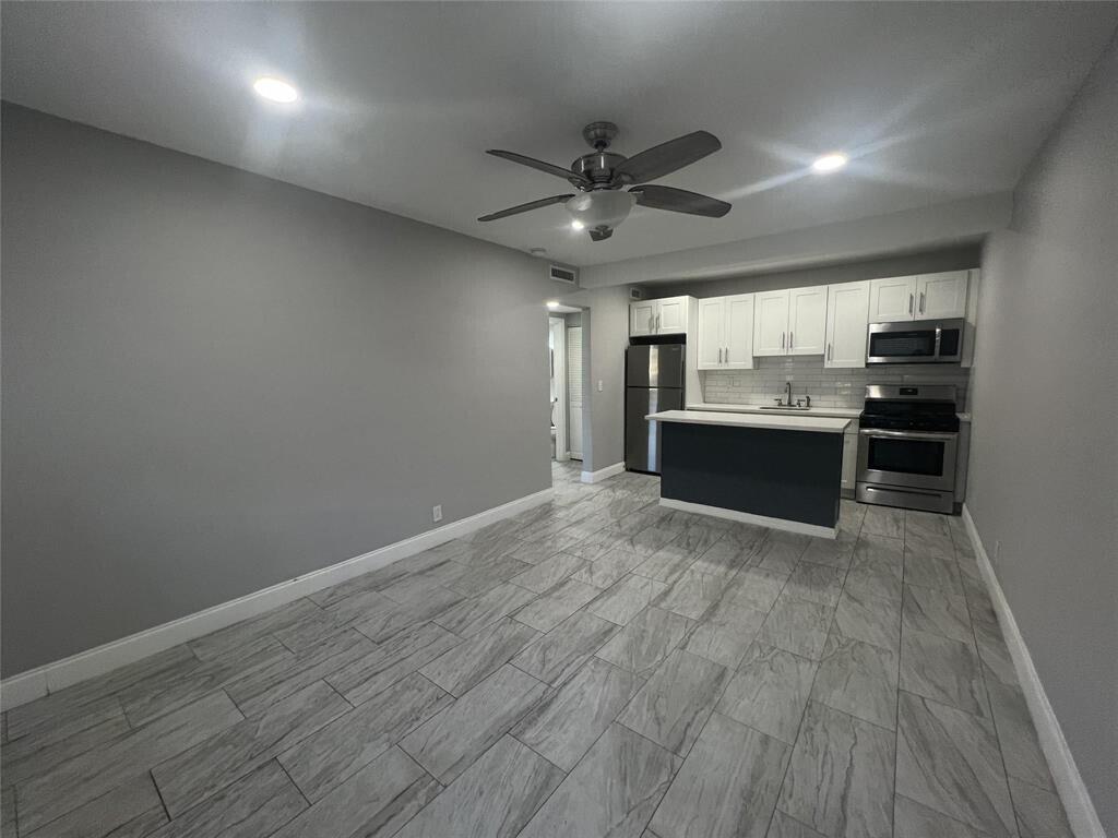 1845 Pembroke Road, Unit 215 Hollywood, FL 33020 - Photo 1 of 9 GetMedia (8)