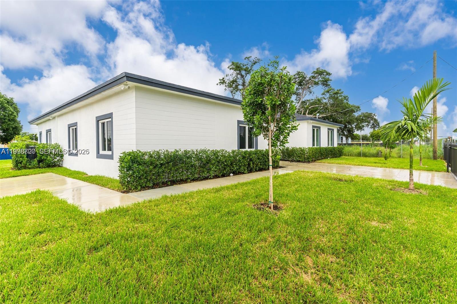 11870 Southwest 220th Street, Unit A Miami, FL 33170 - Photo 5 of 32 Photo 5