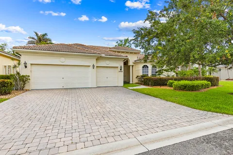 $1,150,000 | 2466 Southwest Bridgeview Terrace, Palm City, FL 34990