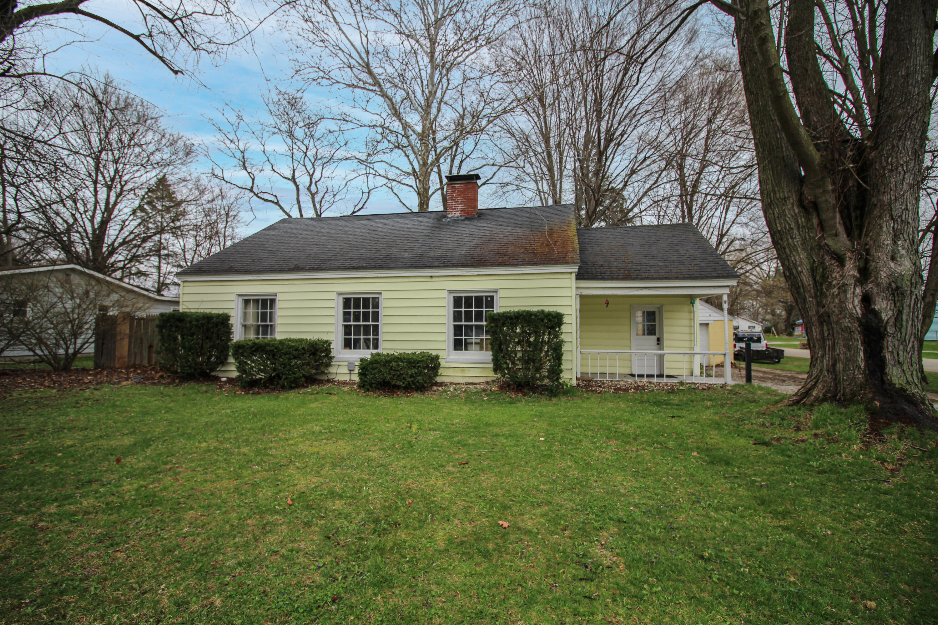 755 White Pigeon Road Constantine, MI 49042 - Photo 2 of 25 Constantine-27