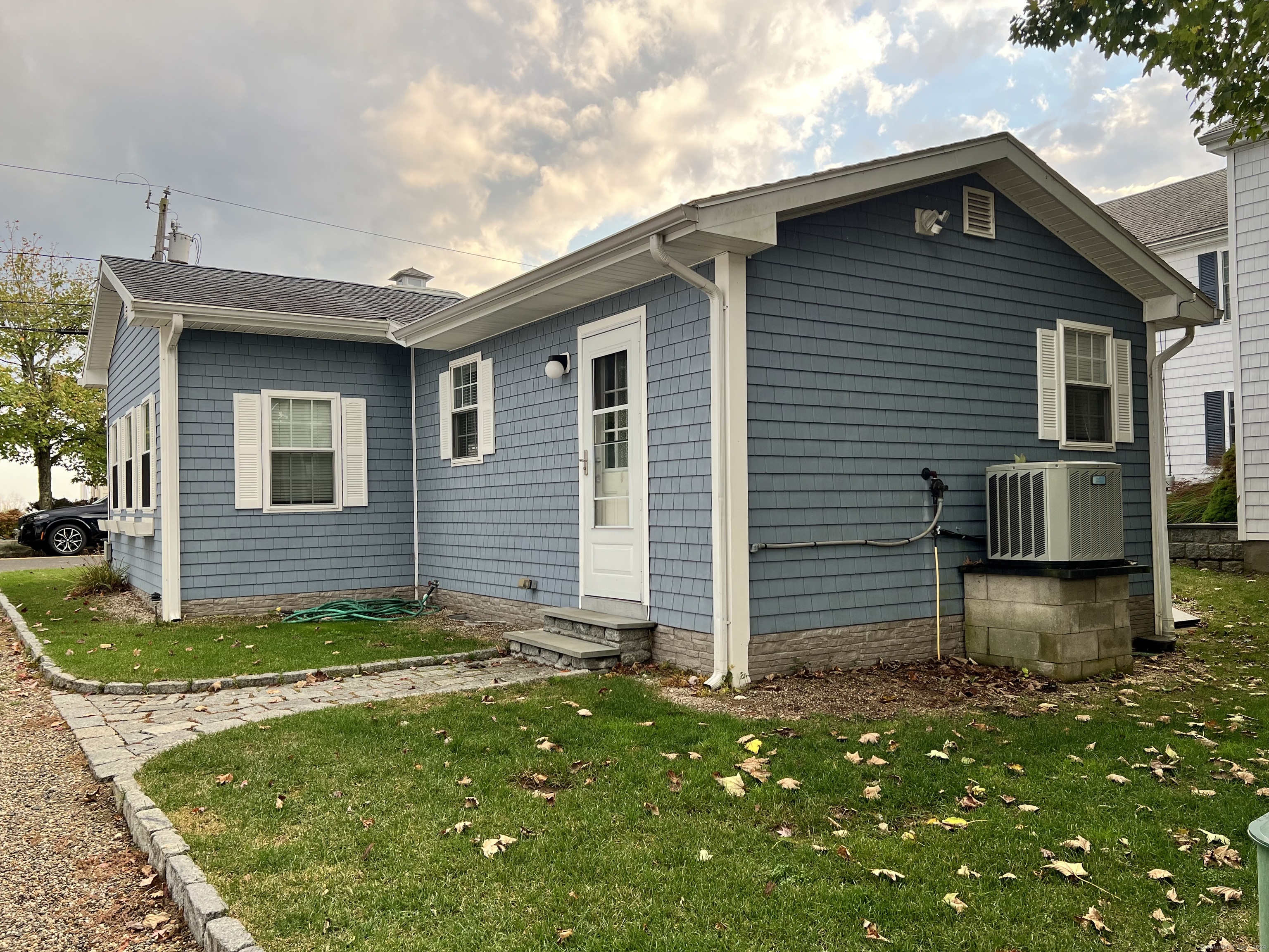 170 Shore Road Clinton, CT 06413 - Photo 19 of 20 a view of a backyard of the house