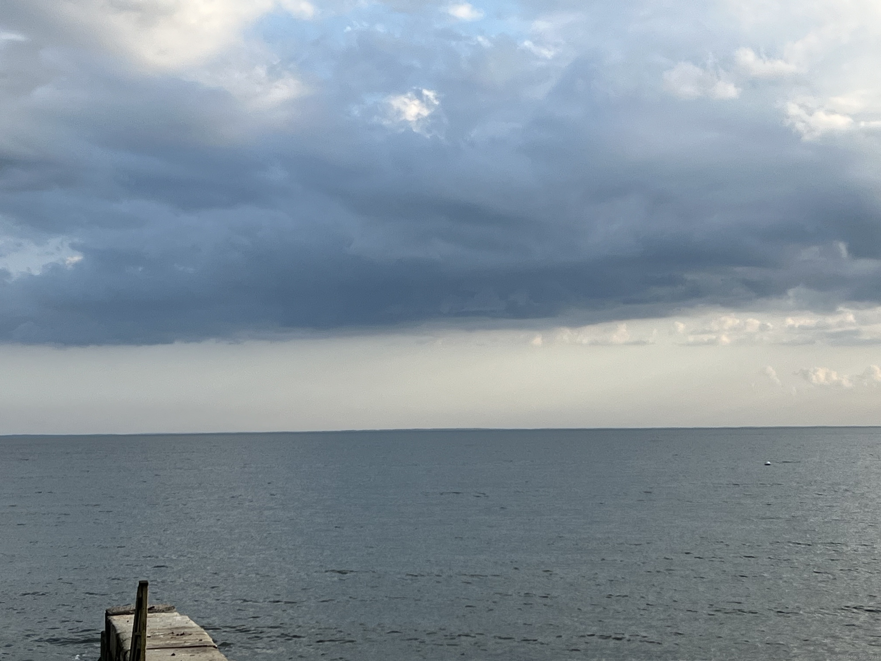 170 Shore Road Clinton, CT 06413 - Photo 3 of 20 a view of empty room