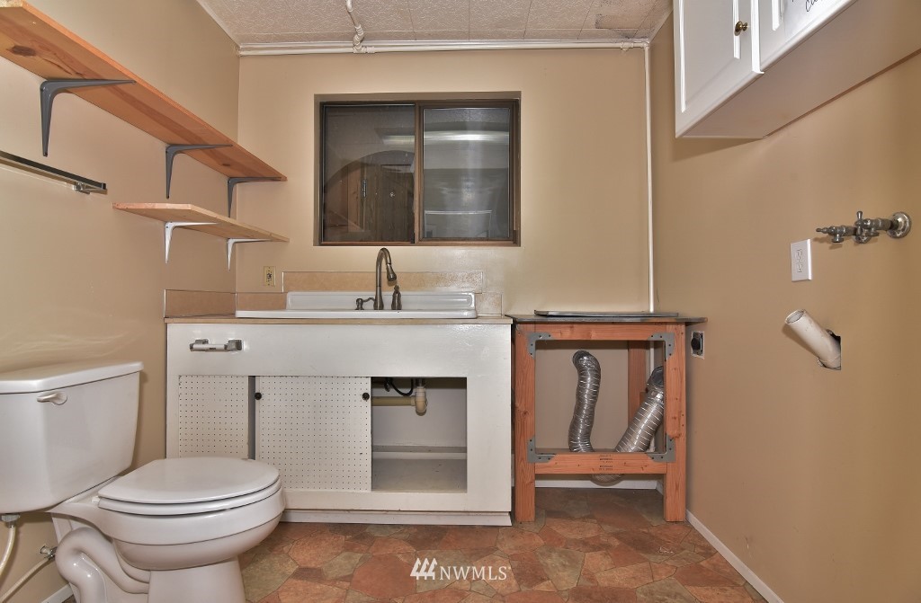 13700 Rocky Ridge Road Northwest Silverdale, WA 98383 - Photo 15 of 21 Gallery Image 15