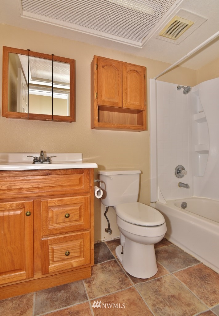 13700 Rocky Ridge Road Northwest Silverdale, WA 98383 - Photo 9 of 21 Gallery Image 9