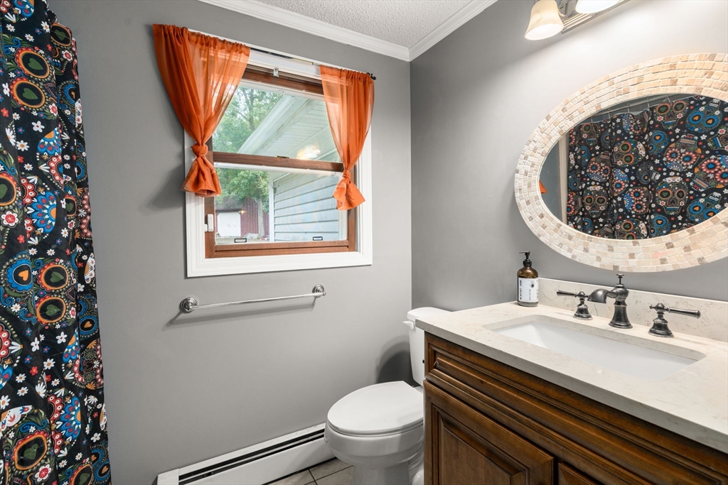 244 Mendon Street Blackstone, MA 01504 - Photo 23 of 40