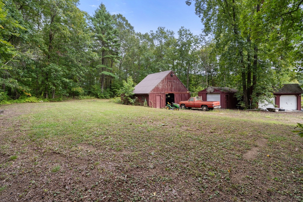 244 Mendon Street Blackstone, MA 01504 - Photo 36 of 40