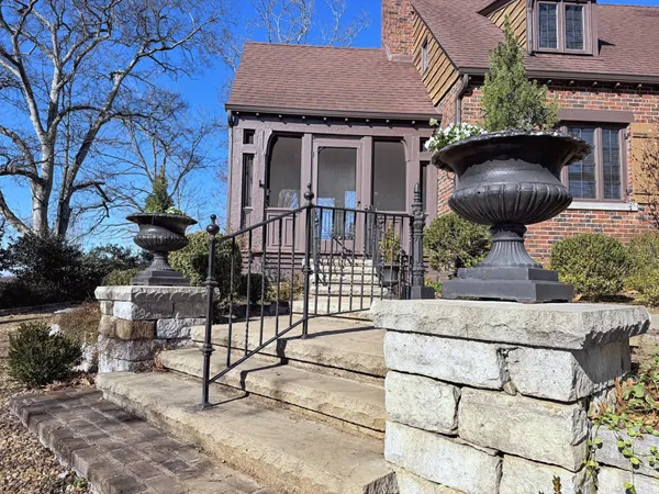 $699,900 | 226 Rose Street, Pulaski, TN 38478