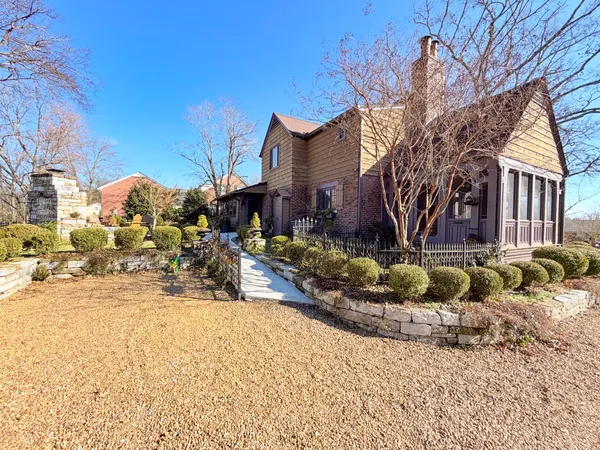$699,900 | 226 Rose Street, Pulaski, TN 38478