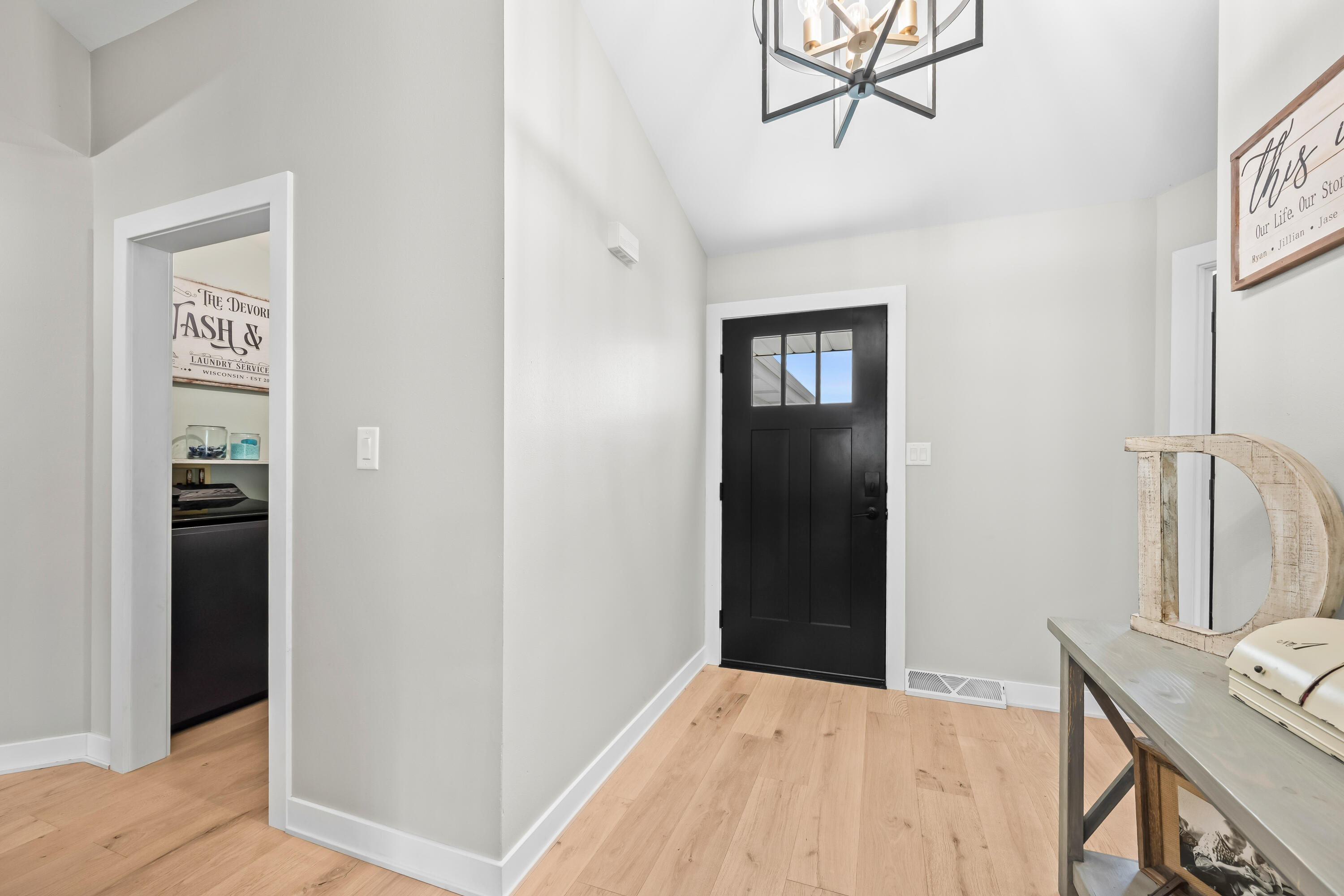 29518 River View Parkway Rochester, WI 53105 - Photo 5 of 42 DSC_1776