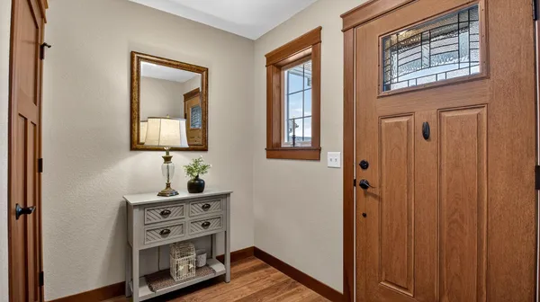 $329,900 | 5643 Grn Pk Drive, Eau Claire, WI 54703