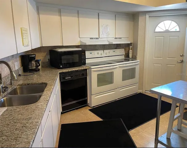 $304,900 | 10280 Imperial Point Drive West, Unit 7, Largo, FL 33774