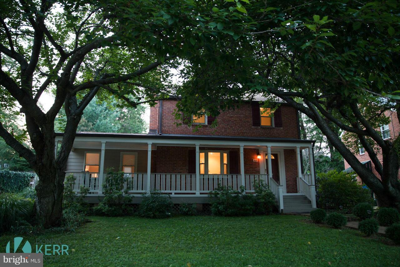 309 Marvin Road Silver Spring, MD 20901 - Photo 1 of 30 Exterior (Front)