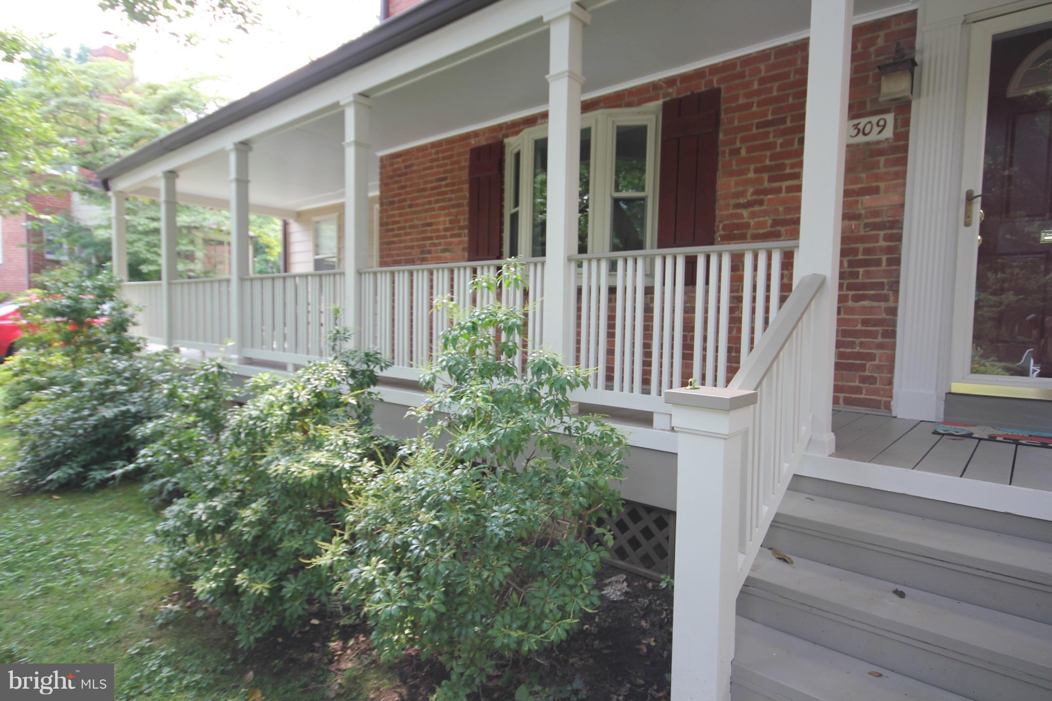 309 Marvin Road Silver Spring, MD 20901 - Photo 2 of 30 Exterior (Front)