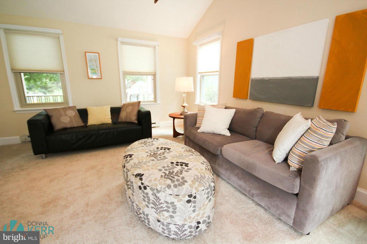 309 Marvin Road Silver Spring, MD 20901 - Photo 12 of 30 Family Room
