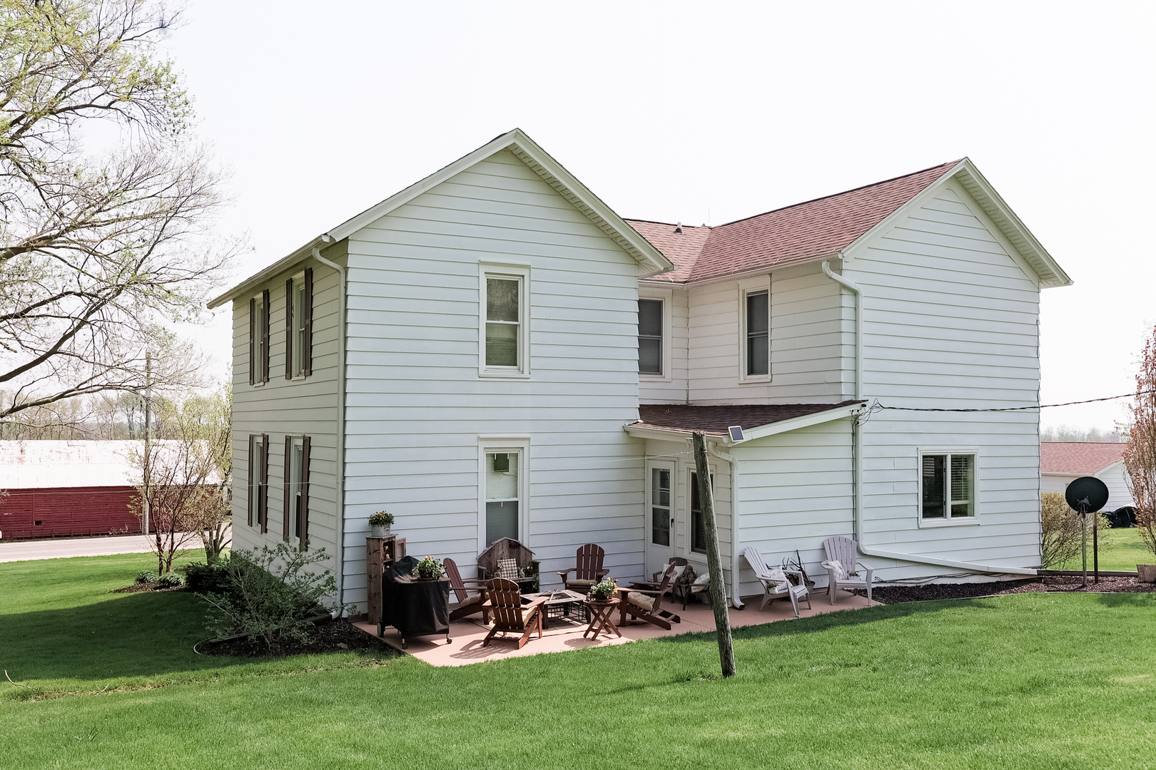9768 Burns Road Fenton, IL 61251 - Photo 22 of 24 a front view of house with yard