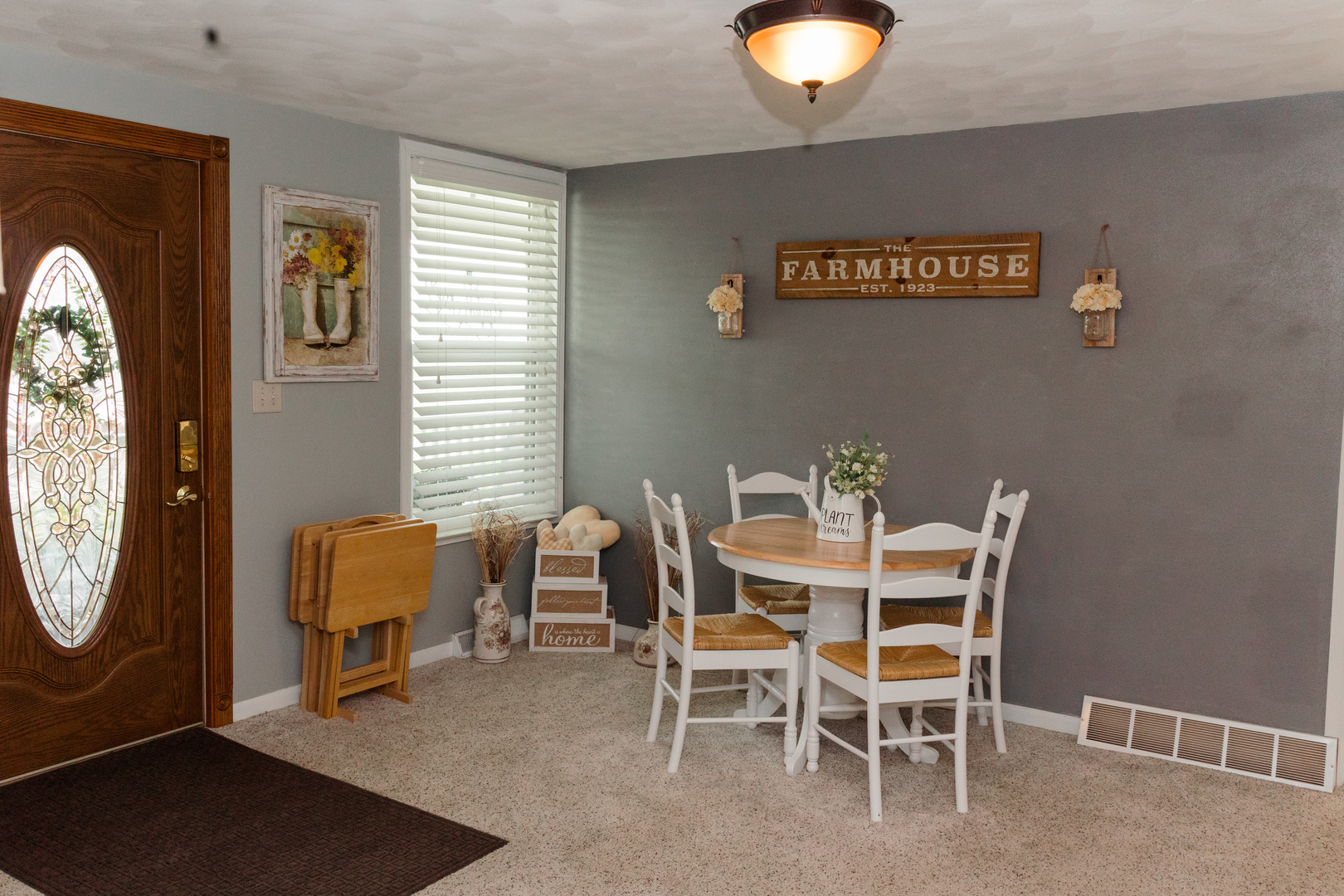 9768 Burns Road Fenton, IL 61251 - Photo 7 of 24 a dining room with furniture and window