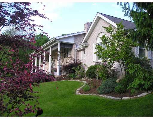 1760 McElree Road Washington, PA 15301 - Photo 1 of 8 Exterior Front.
