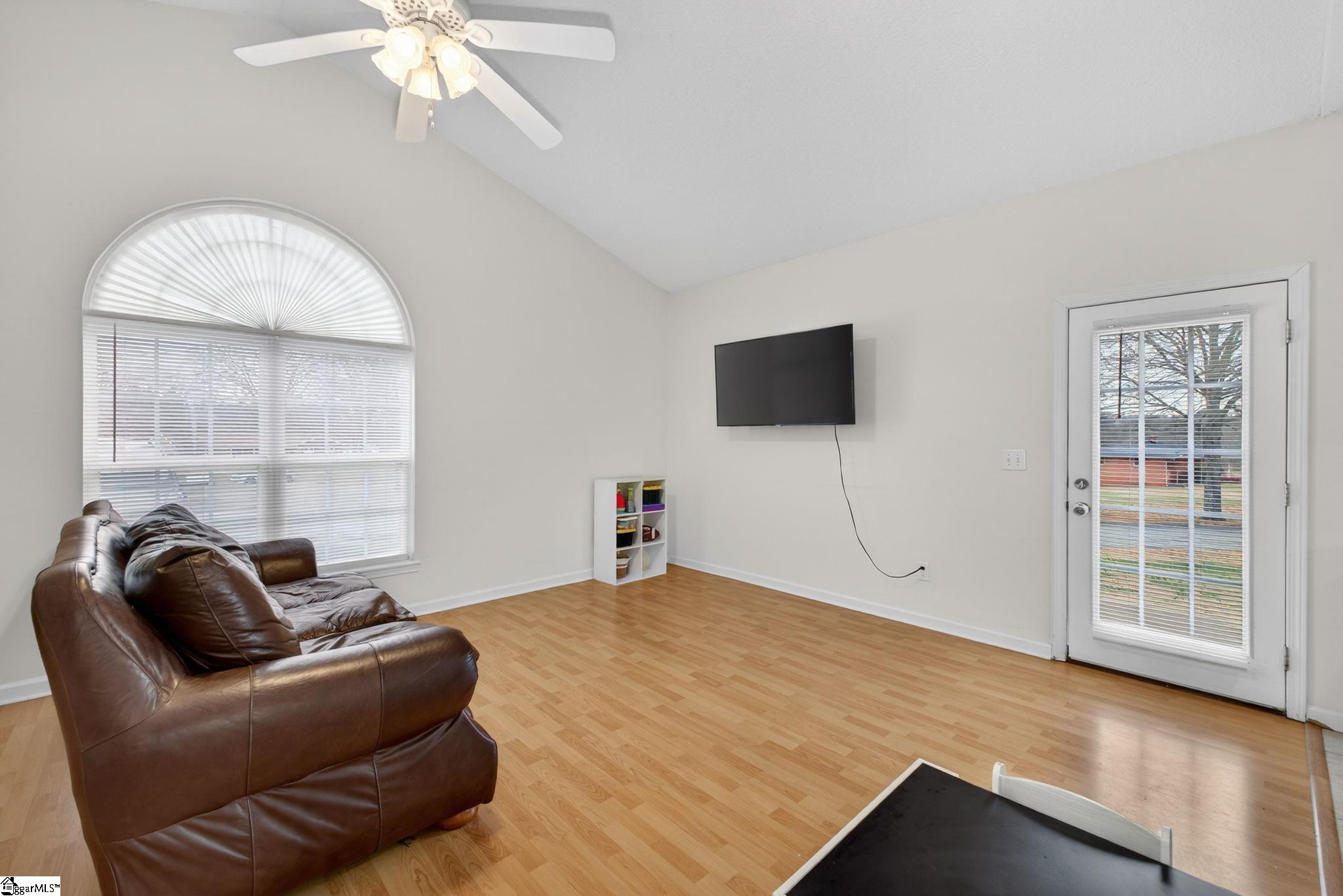 103 A Reef Court Easley, SC 29642 - Photo 8 of 24