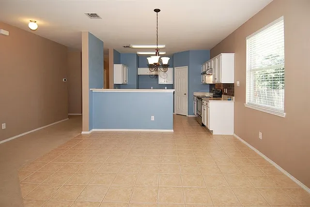 $2,595 | 9732 Kingsmill Drive, Plano, TX 75025