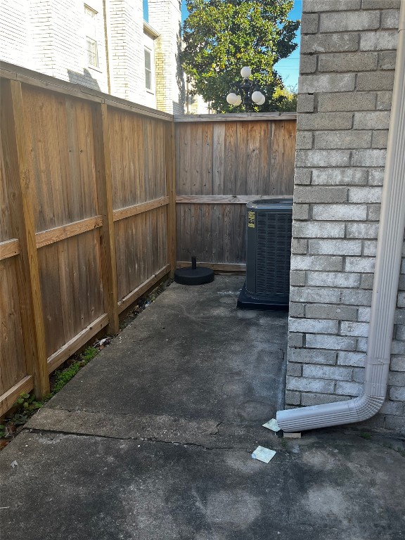 4001 Tanglewilde Street, Unit 1203 Houston, TX 77063 - Photo 13 of 14 a view of a backyard