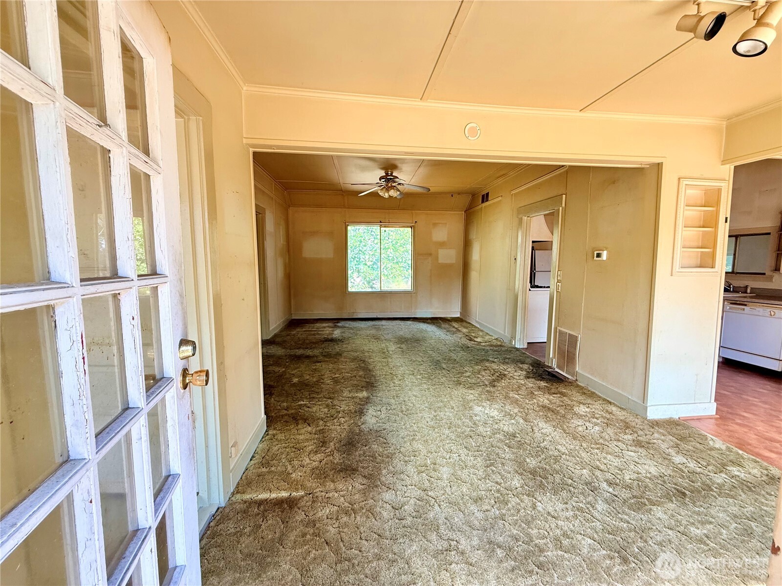 1919 Guy Wetzel Road Port Orchard, WA 98366 - Photo 11 of 25 Gallery Image 11