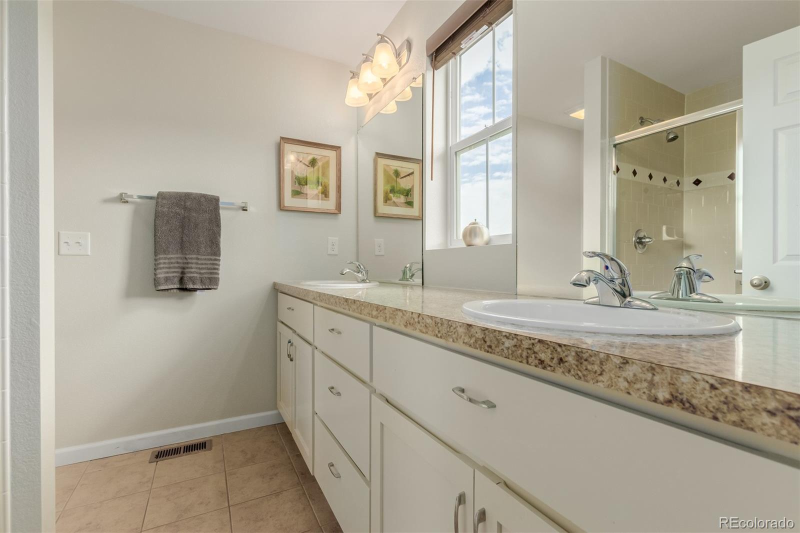 1663 Venice Lane Longmont, CO 80503 - Photo 23 of 36