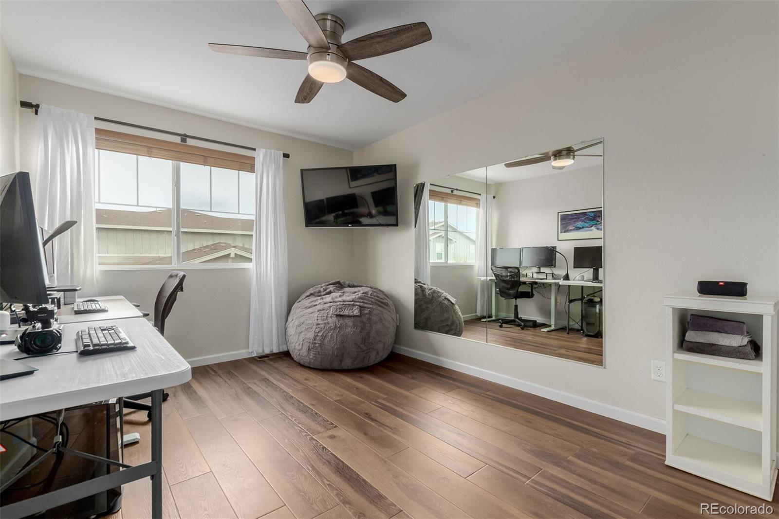 1663 Venice Lane Longmont, CO 80503 - Photo 29 of 36