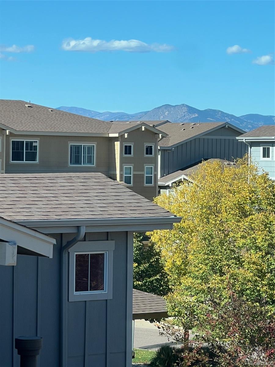 1663 Venice Lane Longmont, CO 80503 - Photo 7 of 36