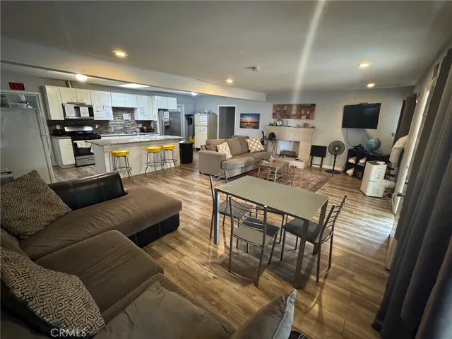 $1,295,000 | 7518 Beckford Avenue, Reseda, CA 91335