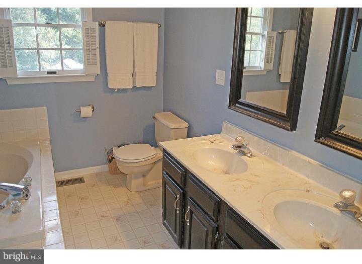 124 Ridgewood Drive Landenberg, PA 19350 - Photo 16 of 25 Gallery Image 16