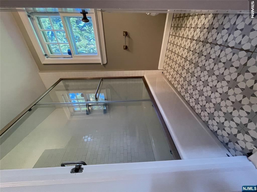 481 Piermont Road Closter, NJ 07624 - Photo 2 of 48 Gallery Image 2