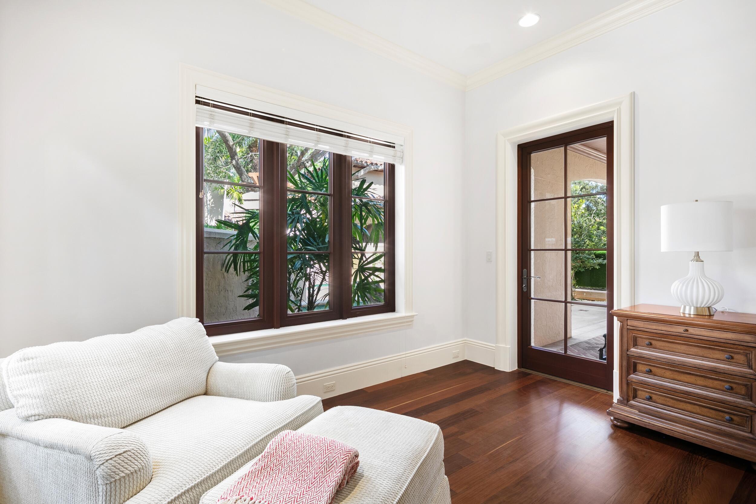 306 Villa Drive Jupiter, FL 33477 - Photo 12 of 30 Primary Bed 2