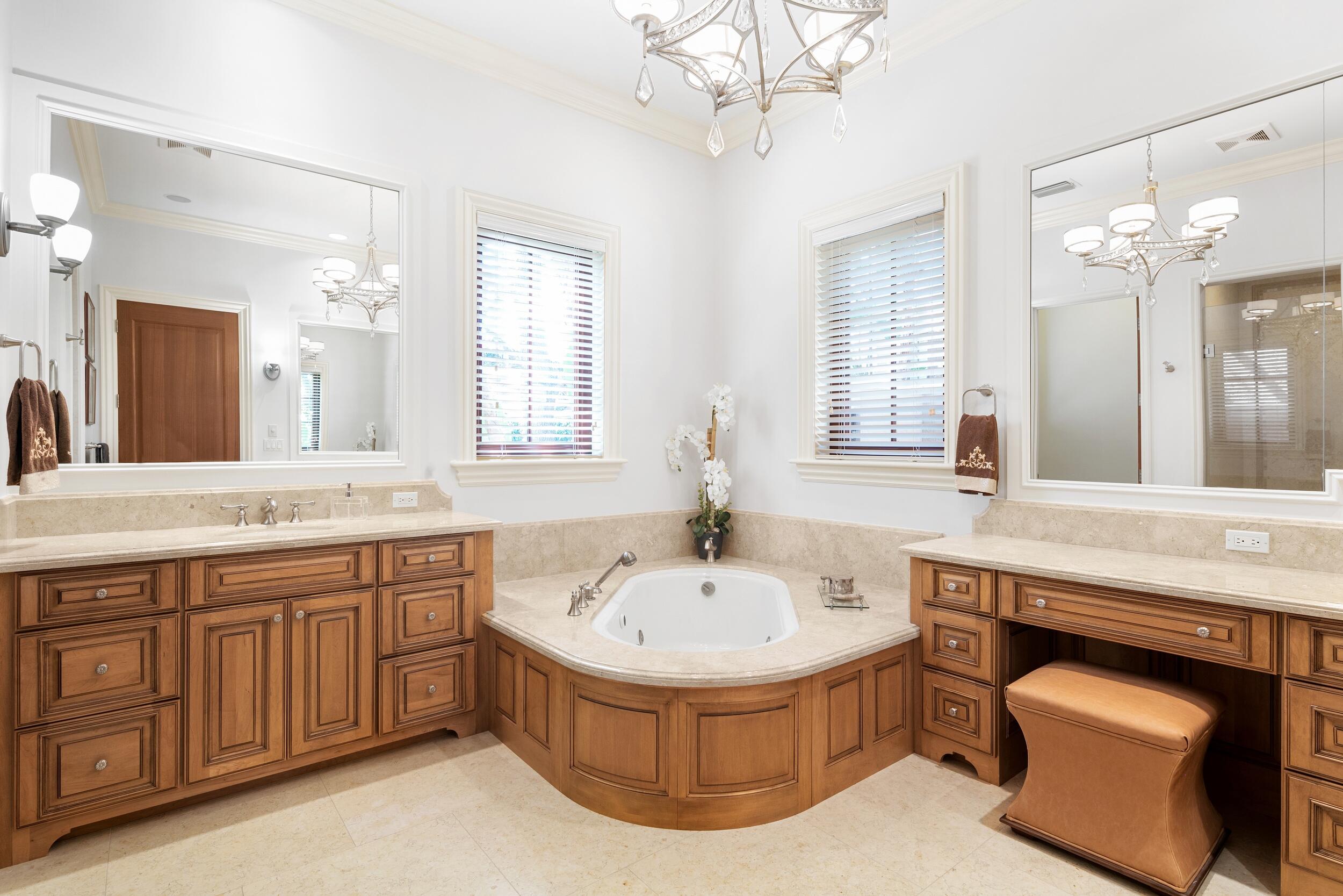 306 Villa Drive Jupiter, FL 33477 - Photo 14 of 30 Primary Bath 2