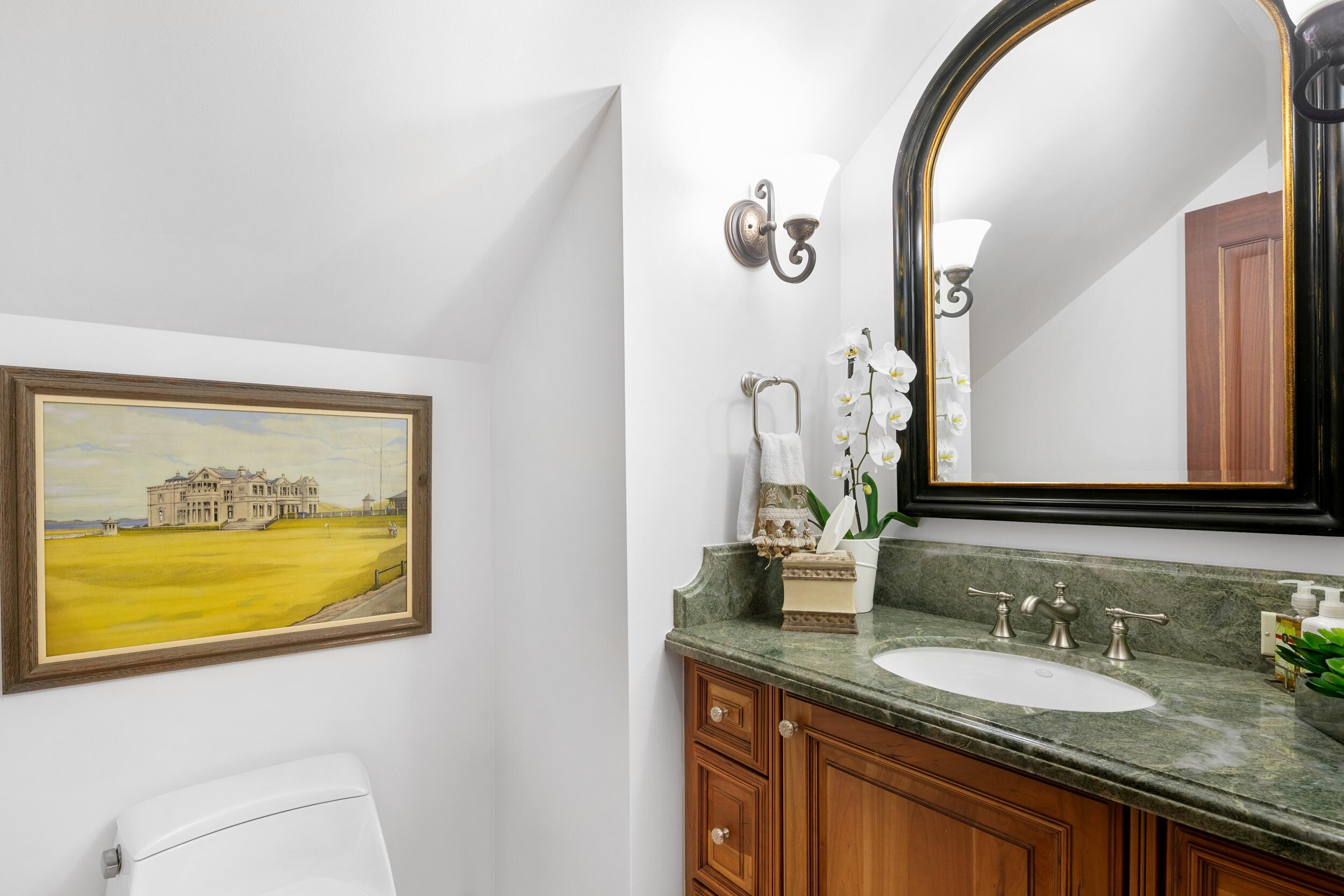 306 Villa Drive Jupiter, FL 33477 - Photo 10 of 30 Powder Room 1