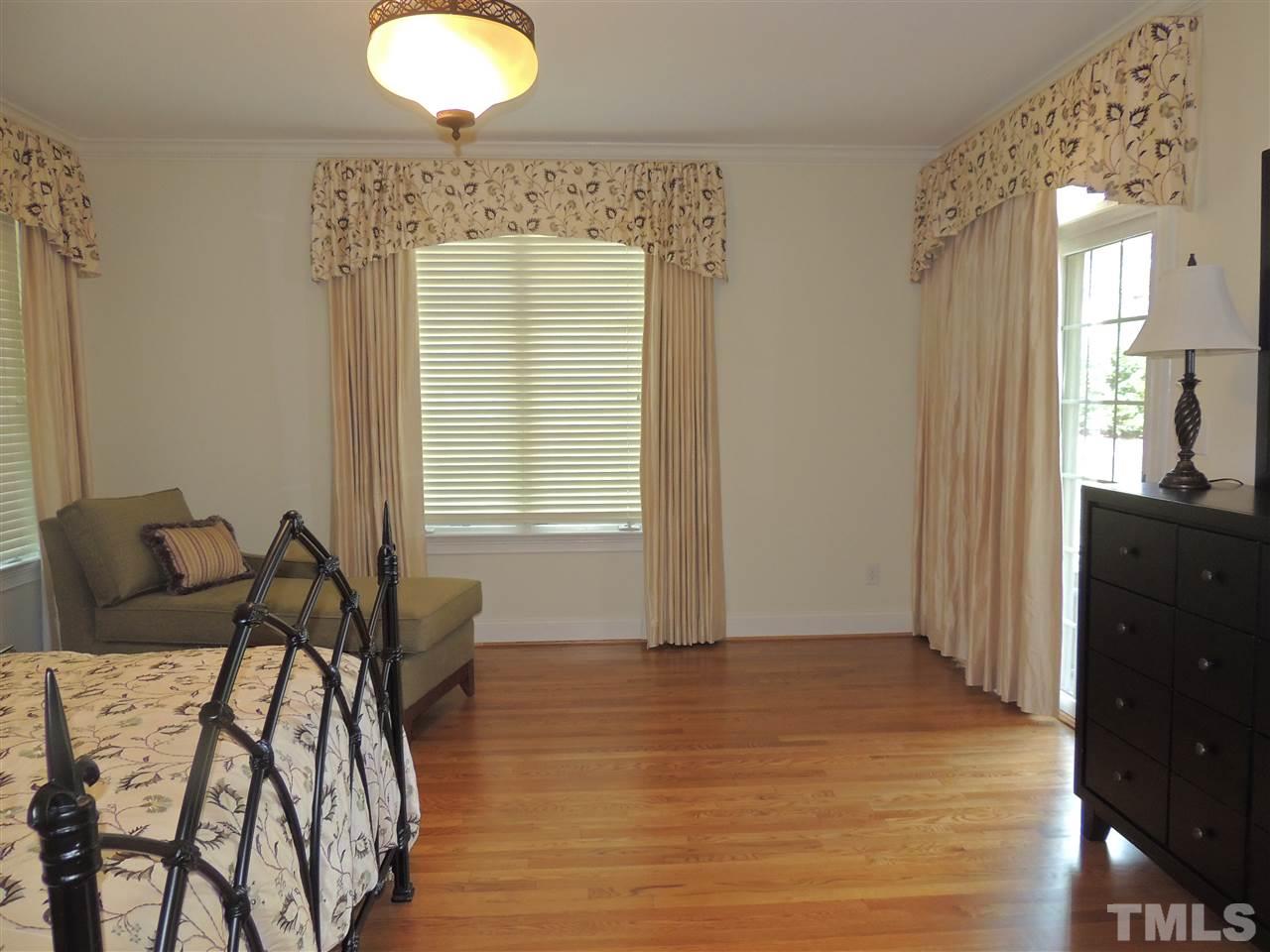 301 Cedar Ridge Way Durham, NC 27705 - Photo 11 of 25 opens to Deck