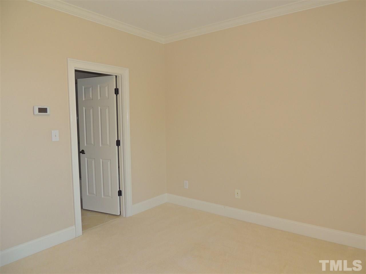 301 Cedar Ridge Way Durham, NC 27705 - Photo 18 of 25 Jack and Jill Bath Only room with carpet