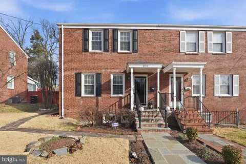 $355,000 | 4114 25th Avenue, Temple Hills, MD 20748