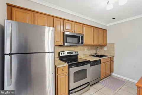 $355,000 | 4114 25th Avenue, Temple Hills, MD 20748