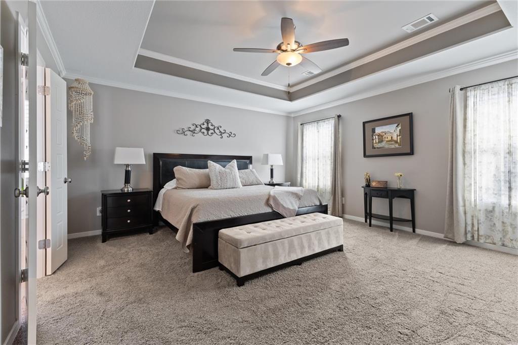 1073 North Sumac Street Olathe, KS 66061 - Photo 12 of 34