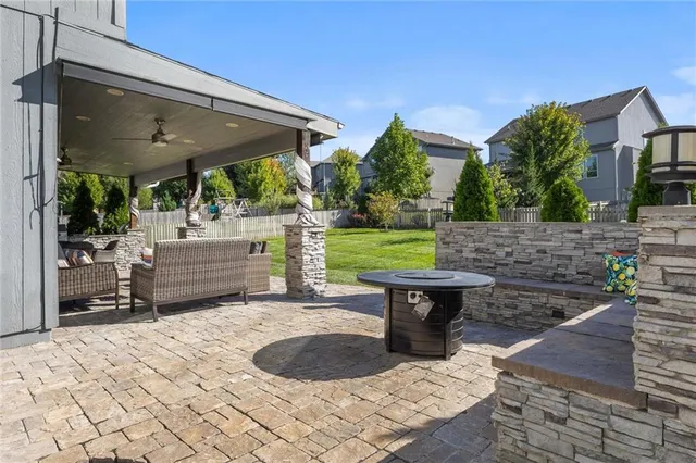 $580,000 | 1073 North Sumac Street, Olathe, KS 66061