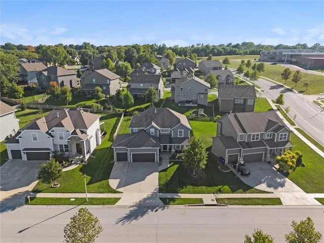 $580,000 | 1073 North Sumac Street, Olathe, KS 66061