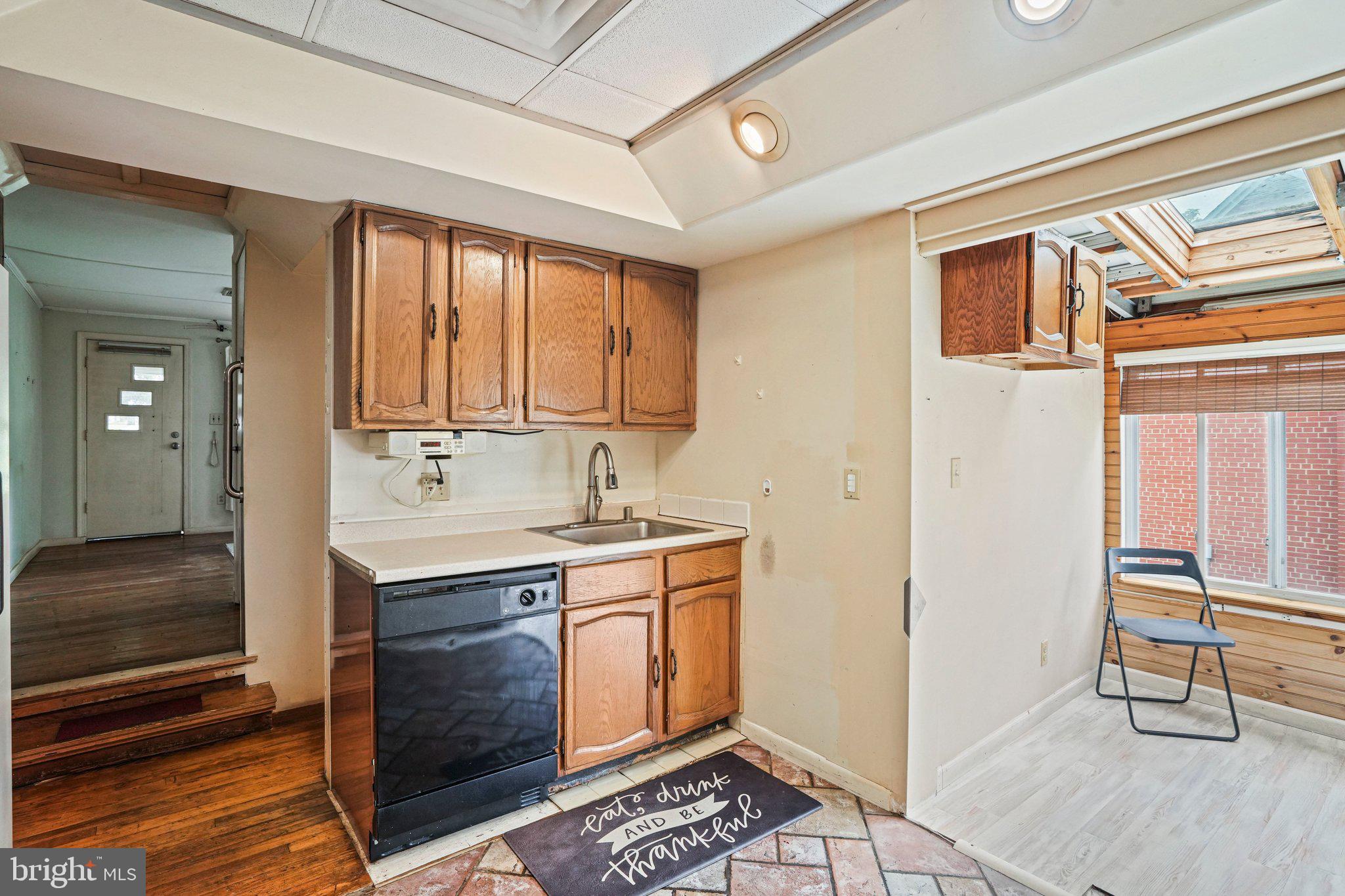 620 Ritchie Avenue Silver Spring, MD 20910 - Photo 14 of 31