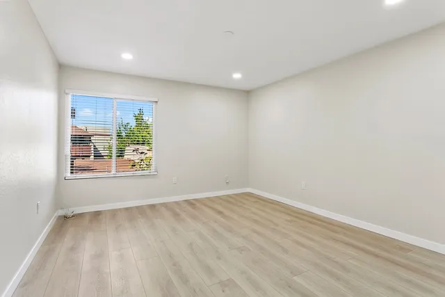 $480,000 | 1030 West MacArthur Boulevard, Unit 132, Santa Ana, CA 92707