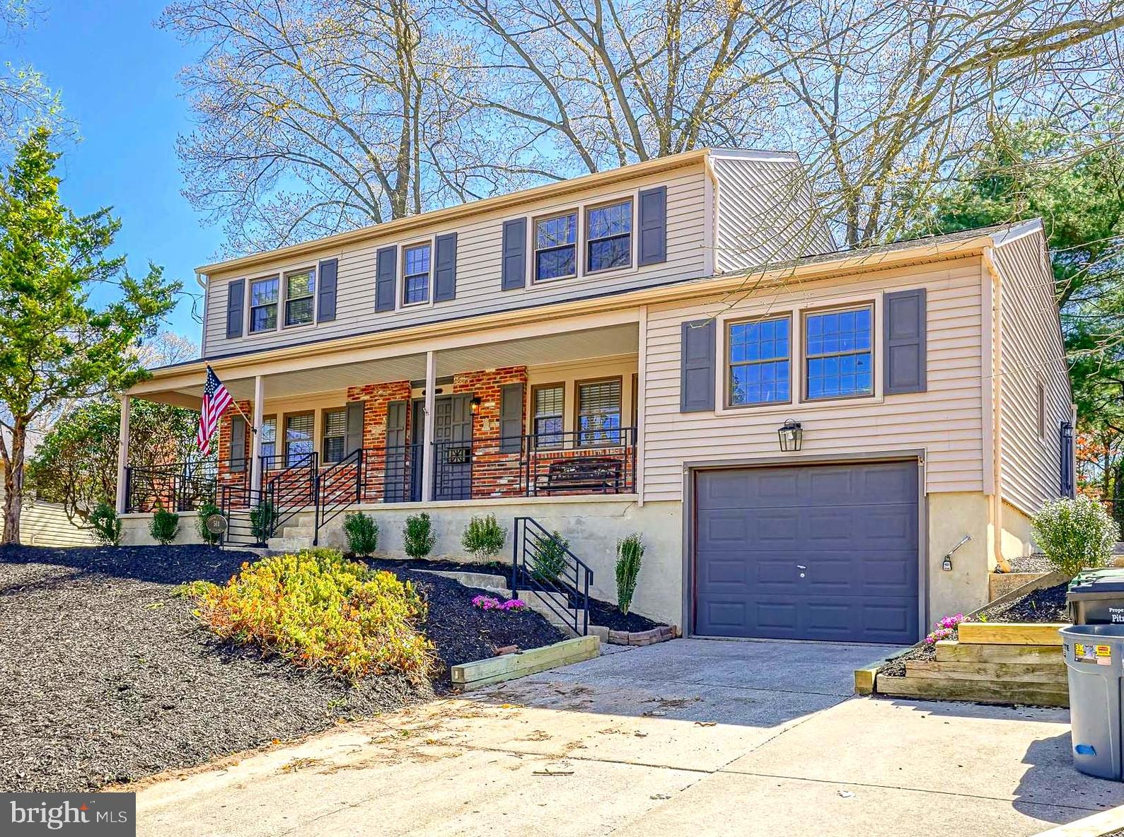 511 Boundary Road Pitman, NJ 08071 - Photo 3 of 36 a front view of a house with garden