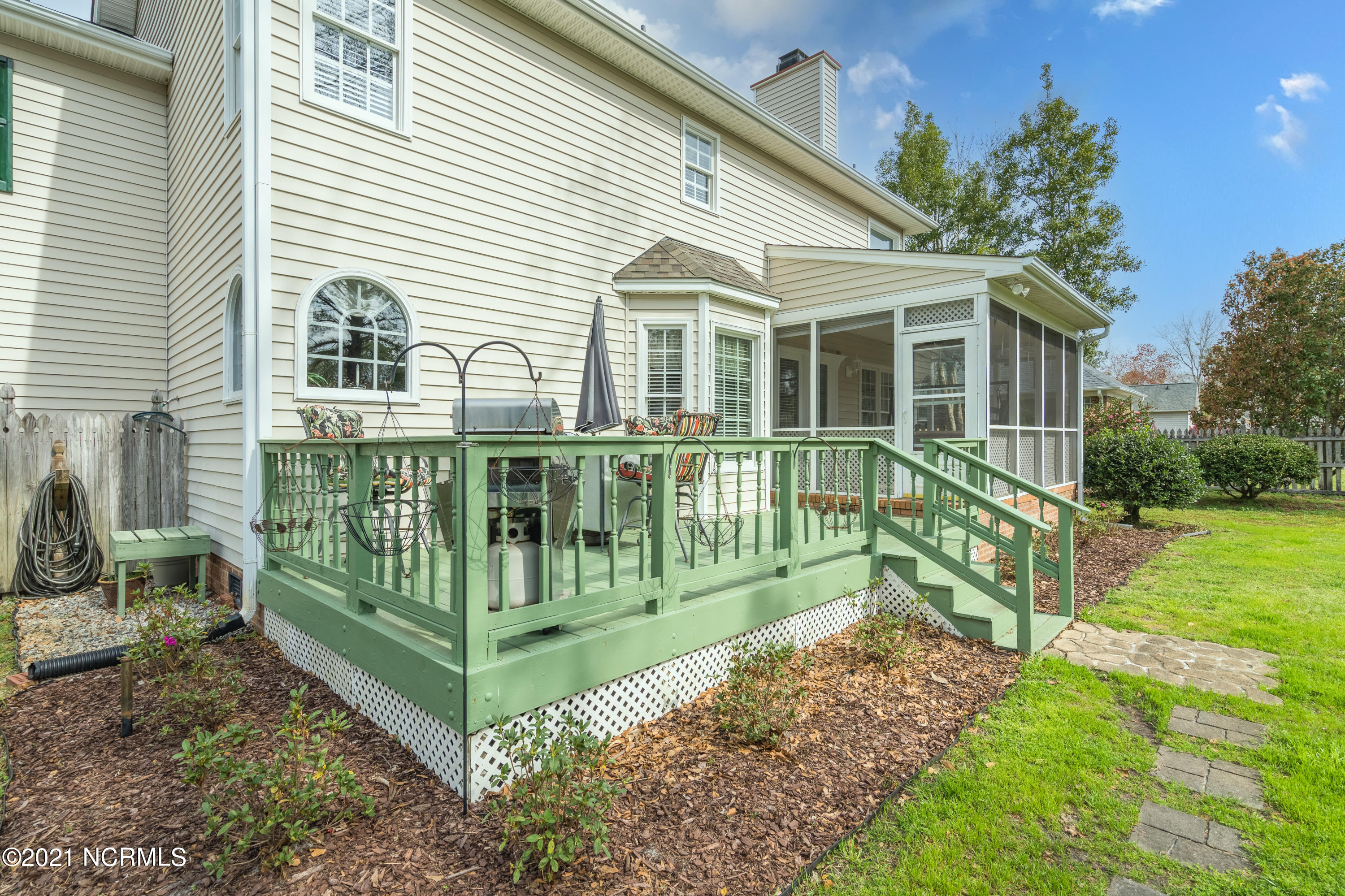 7600 Lost Tree Road Wilmington, NC 28411 - Photo 27 of 38 Backyard Deck #2