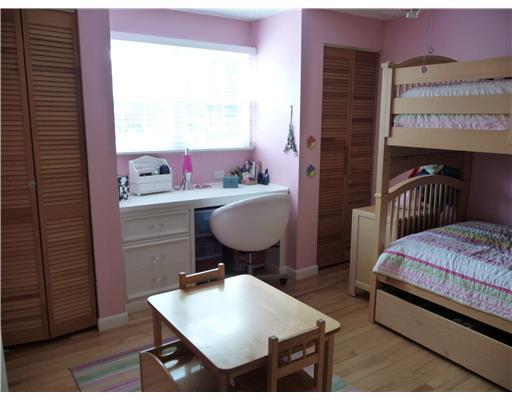 106 Crosswick Road Coraopolis, PA 15108 - Photo 11 of 18 Bedroom.