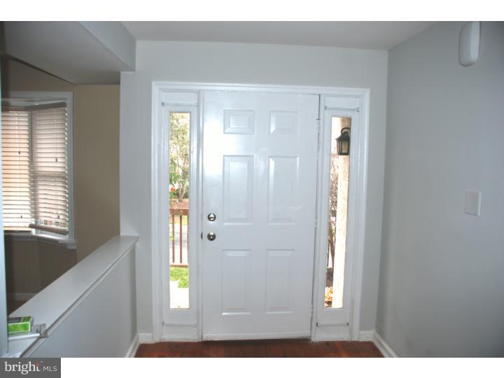 74 Soldiers Square, Unit 12 Wayne, PA 19087 - Photo 4 of 23 Gallery Image 4