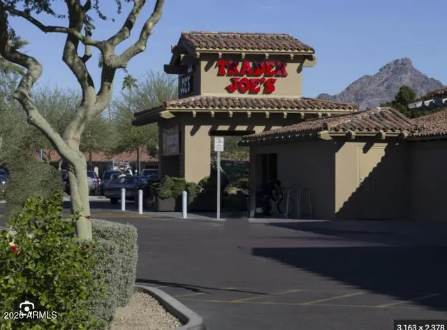 $1,800 | 4139 North 27th Street, Unit 6, Phoenix, AZ 85016