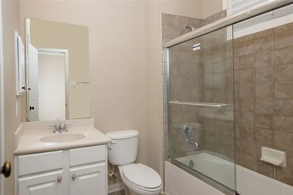 $4,500 | 54 South Longsford Circle, The Woodlands, TX 77382